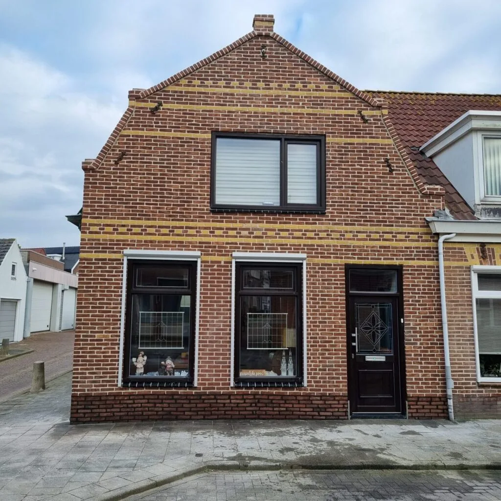 Voegwerk dat door BK gevelrenovatie is gerenoveerd.